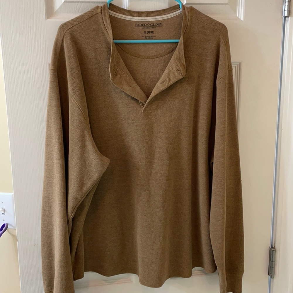 XL long sleeve faded glory shirt